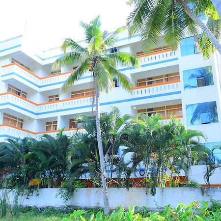 Ocean Bay Ayurvedic Beach Resort Kovalam Luaran gambar