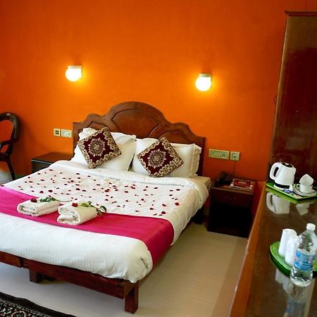 Ocean Bay Ayurvedic Beach Resort Kovalam Luaran gambar