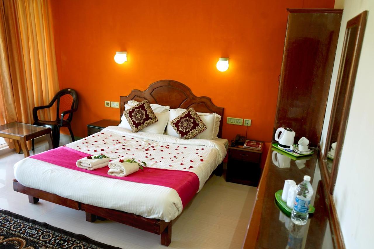Ocean Bay Ayurvedic Beach Resort Kovalam Luaran gambar